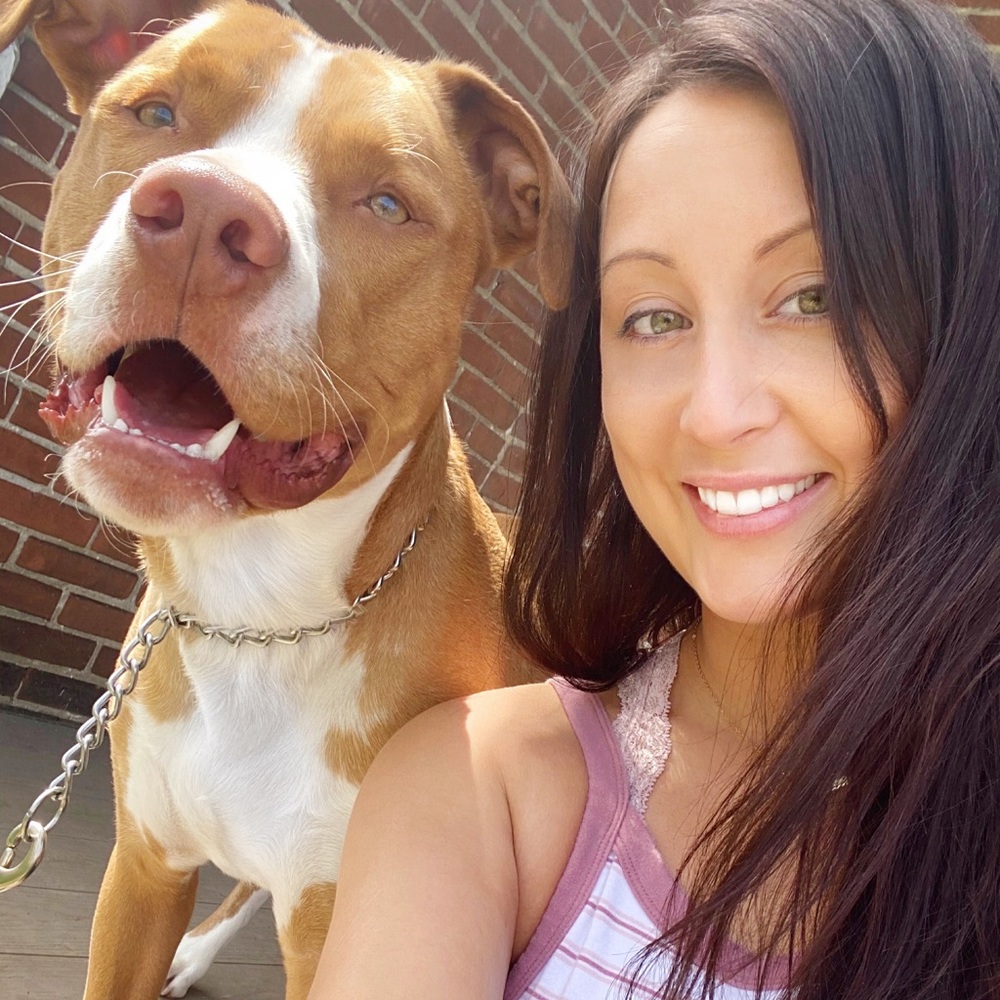 Meet your Posher, Brittney